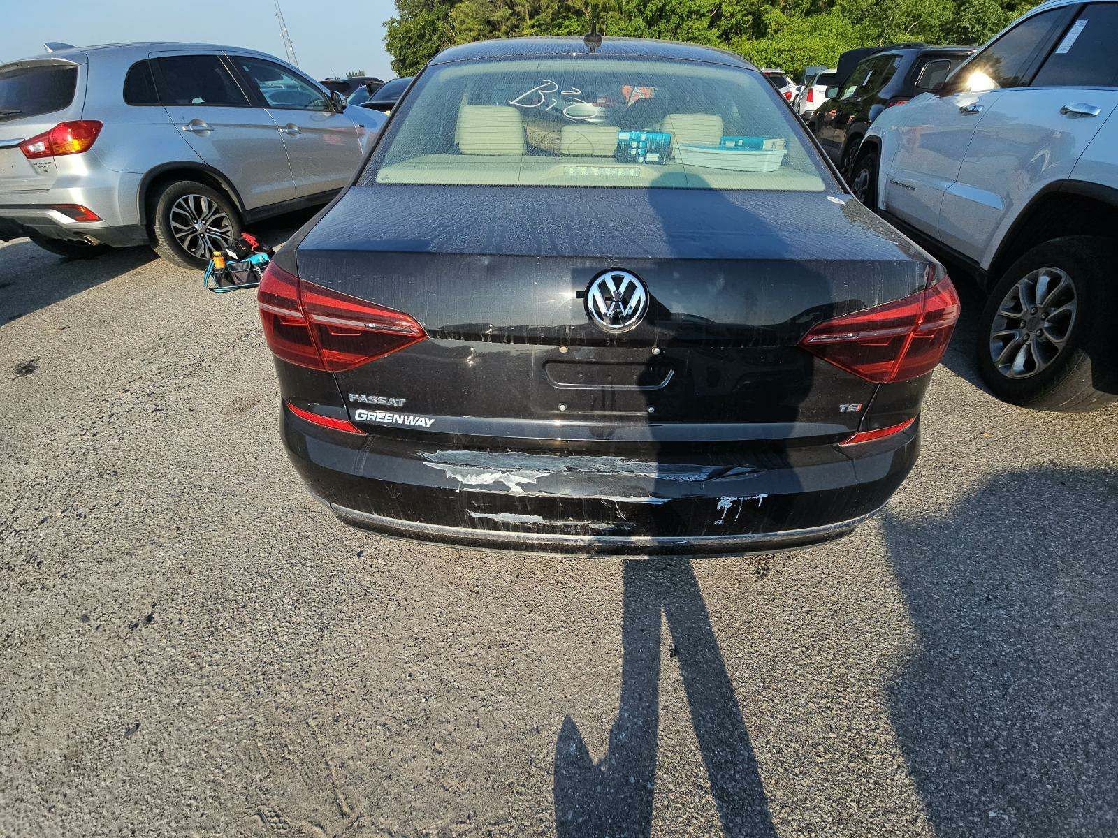 2019 Volkswagen Passat 2.0T Wolfsburg Edition FWD