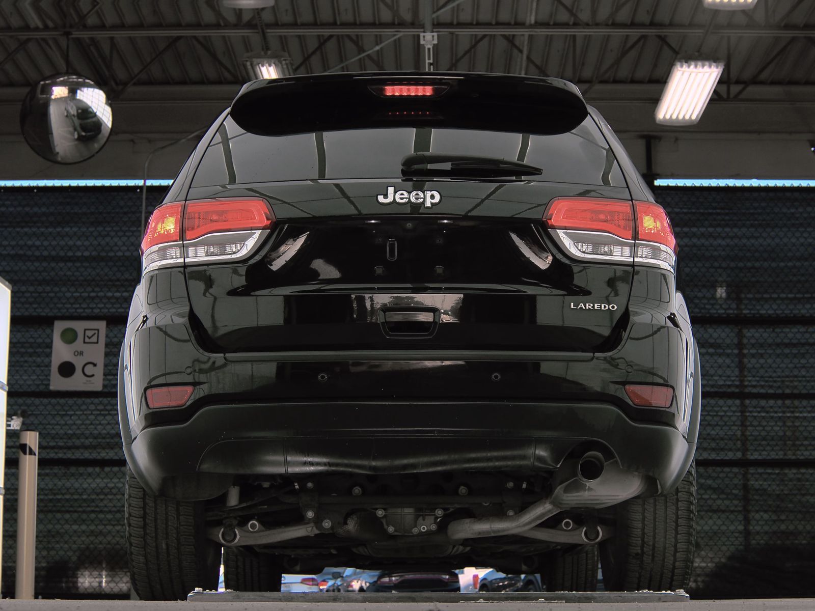 2018 Jeep Grand Cherokee Laredo RWD