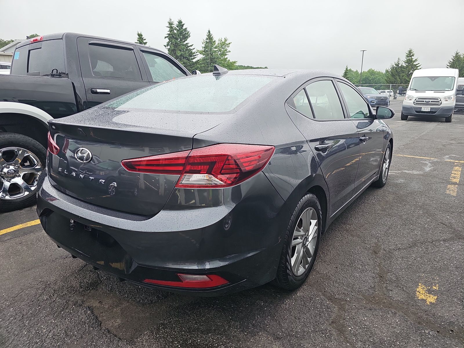 2020 Hyundai Elantra SEL FWD