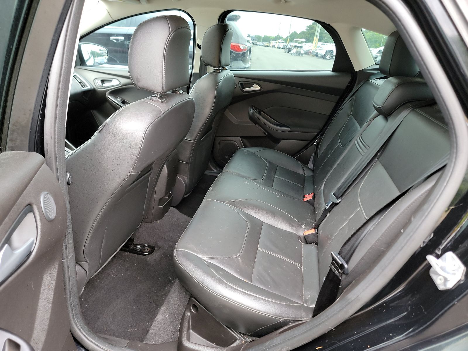 2016 Ford Focus Titanium FWD