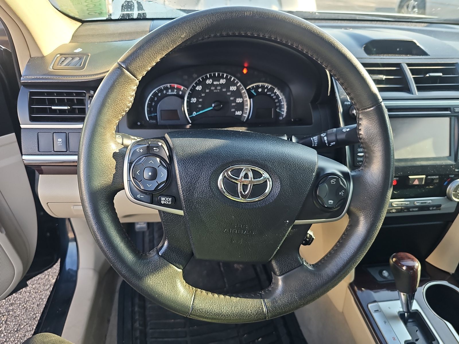 2014 Toyota Camry XLE FWD