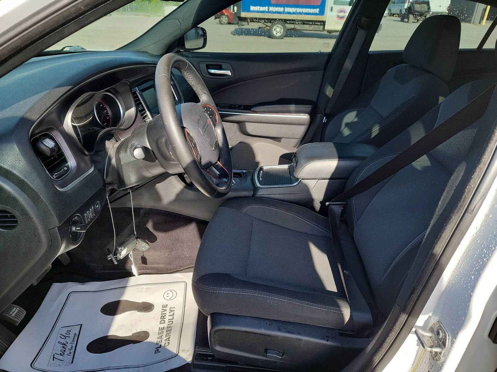 2017 Dodge Charger SE RWD