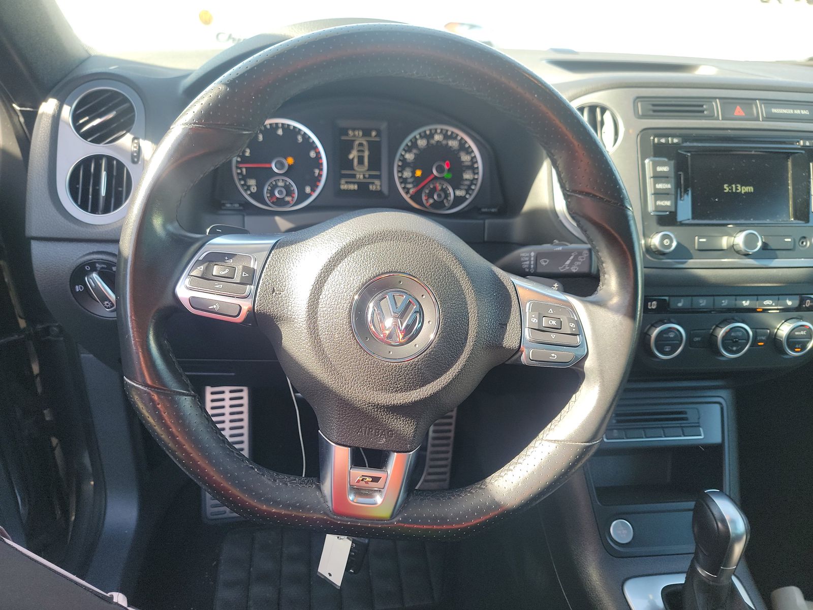 2014 Volkswagen Tiguan 2.0T R-Line FWD