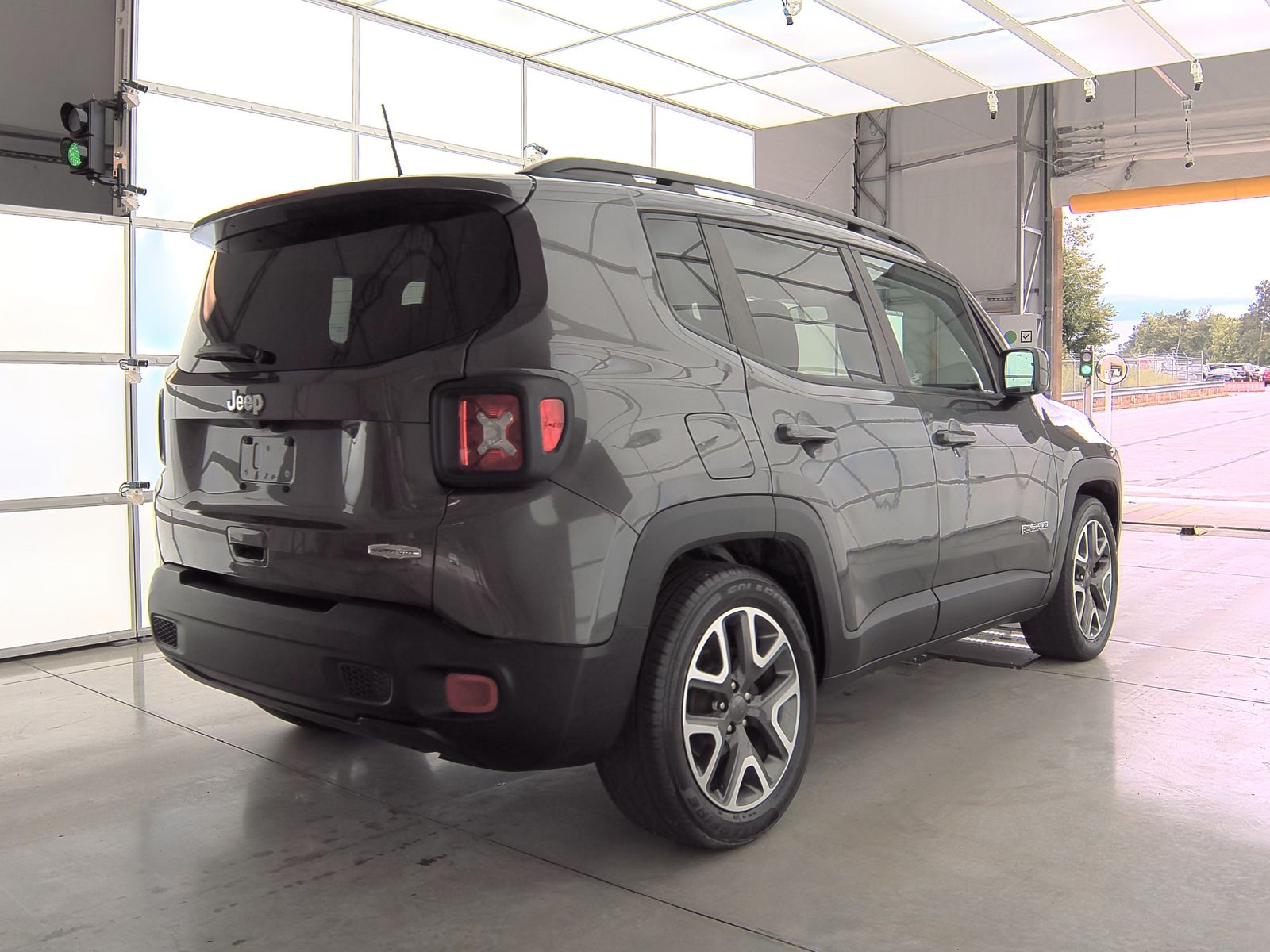 2018 Jeep Renegade Latitude FWD