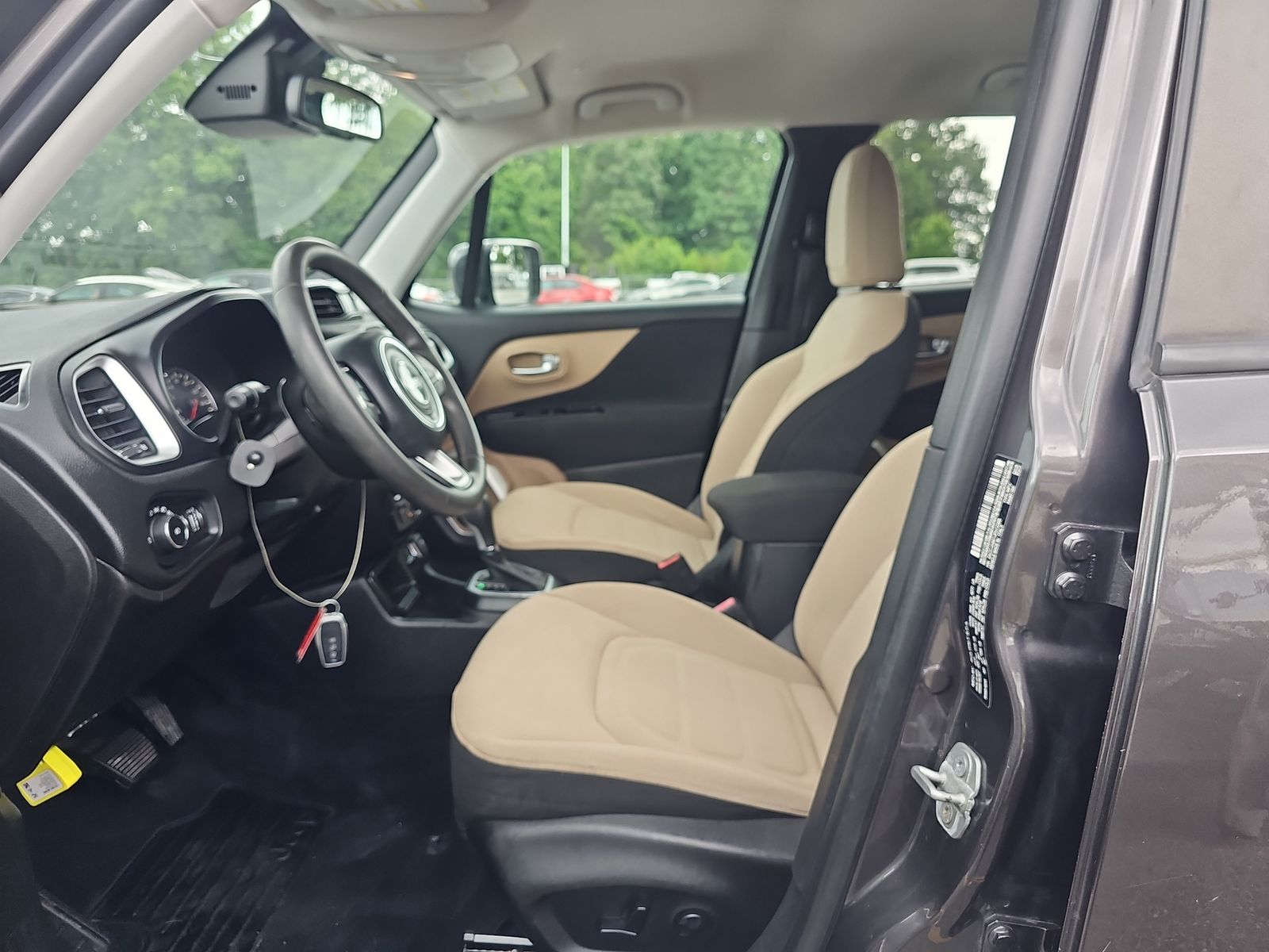 2018 Jeep Renegade Latitude FWD