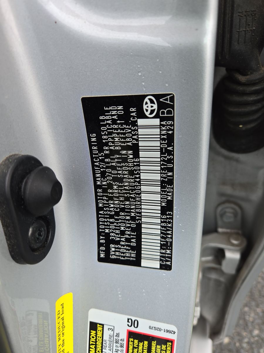 2016 Toyota Corolla LE FWD
