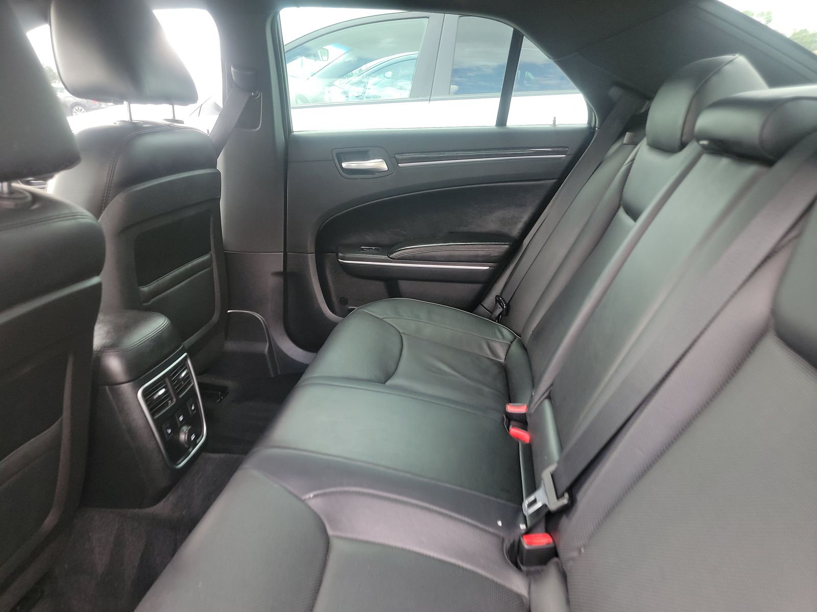 2013 Chrysler 300 C AWD