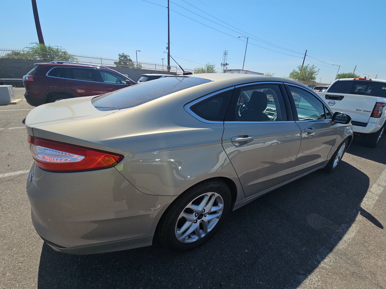 2015 Ford Fusion SE FWD