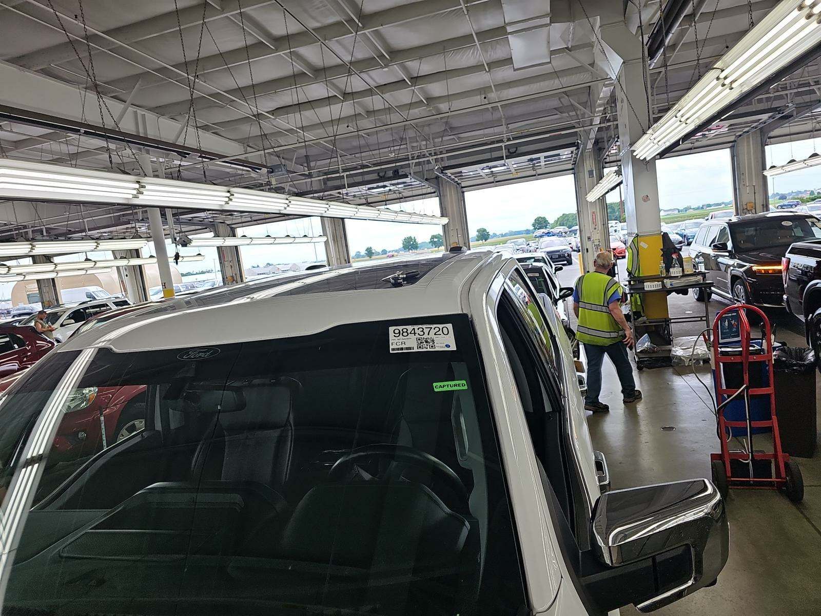2021 Ford F-150 Lariat AWD