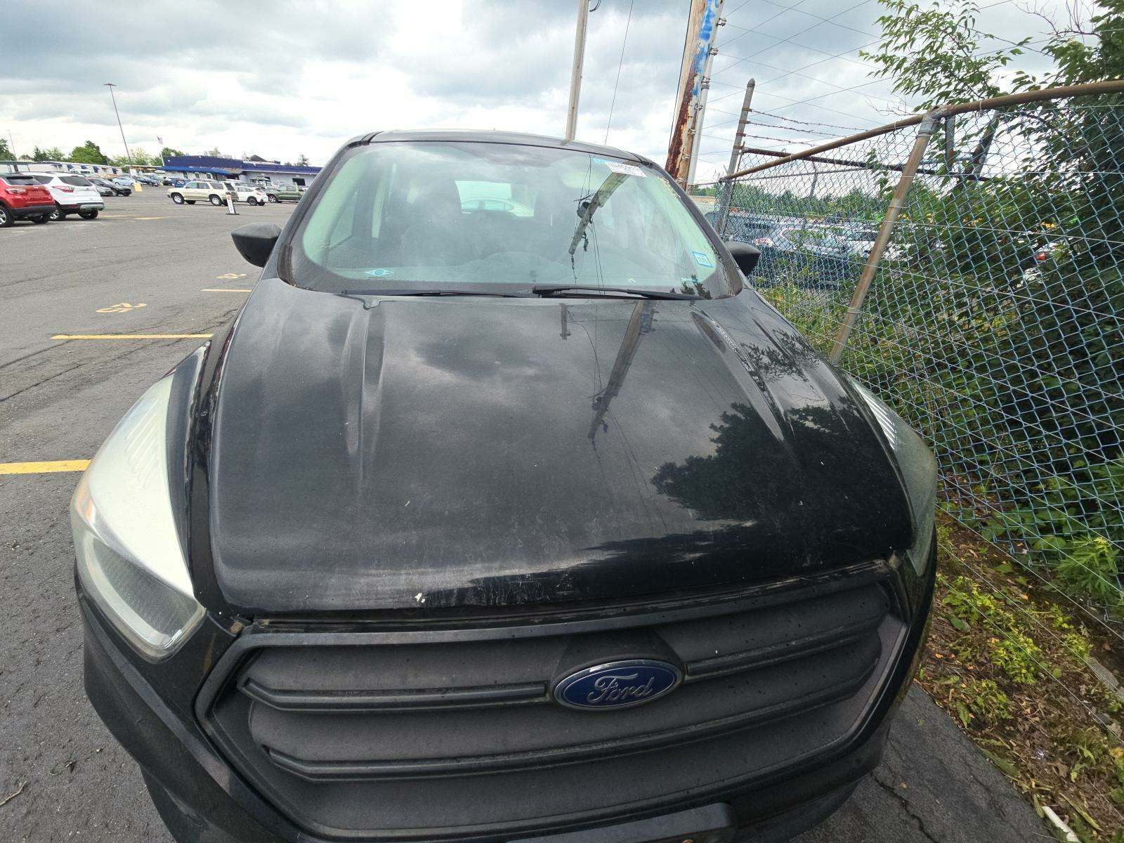 2017 Ford Escape S FWD
