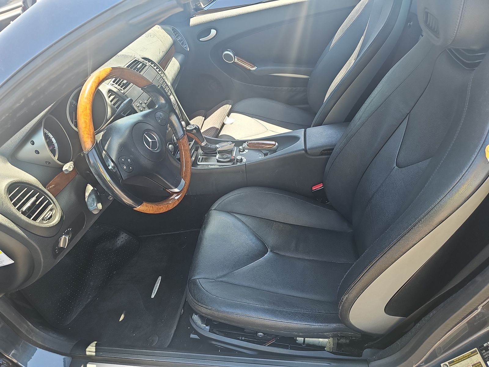 2010 Mercedes-Benz SLK-Class SLK 300 RWD