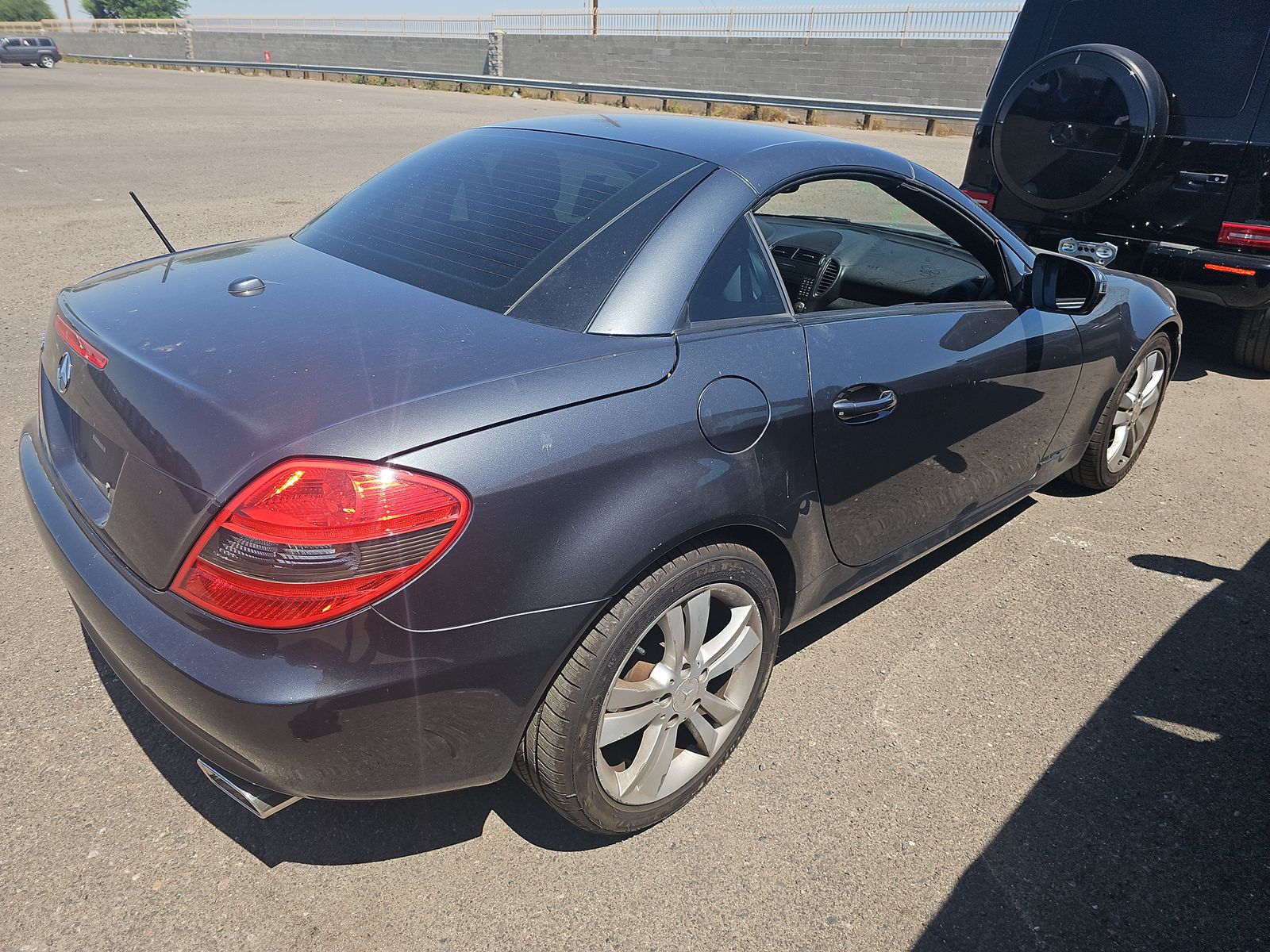 2010 Mercedes-Benz SLK-Class SLK 300 RWD