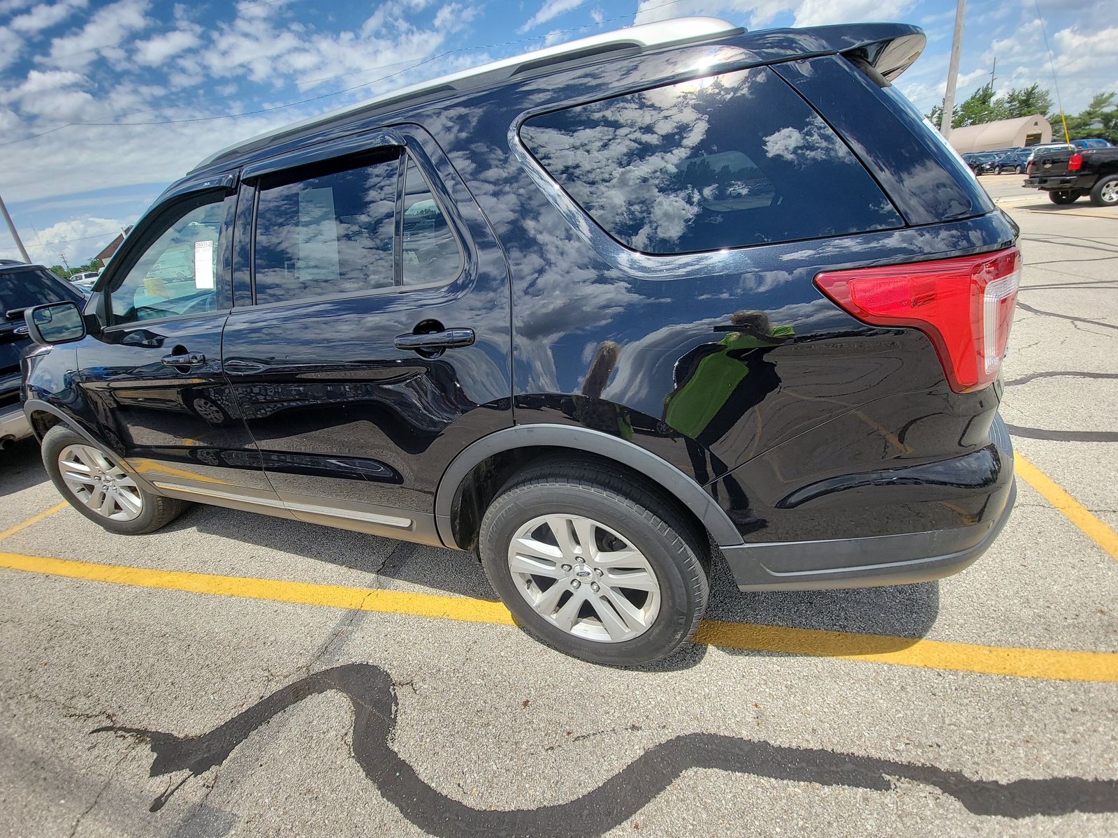 2019 Ford Explorer XLT AWD