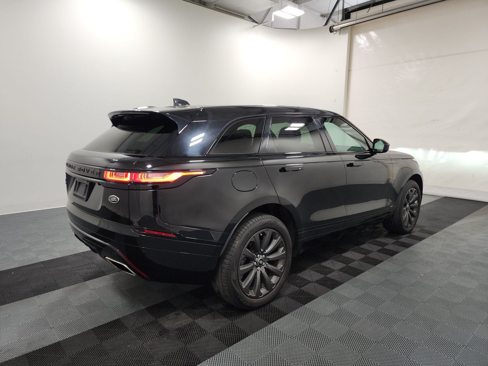 2020 Land Rover Range Rover Velar R-Dynamic S AWD