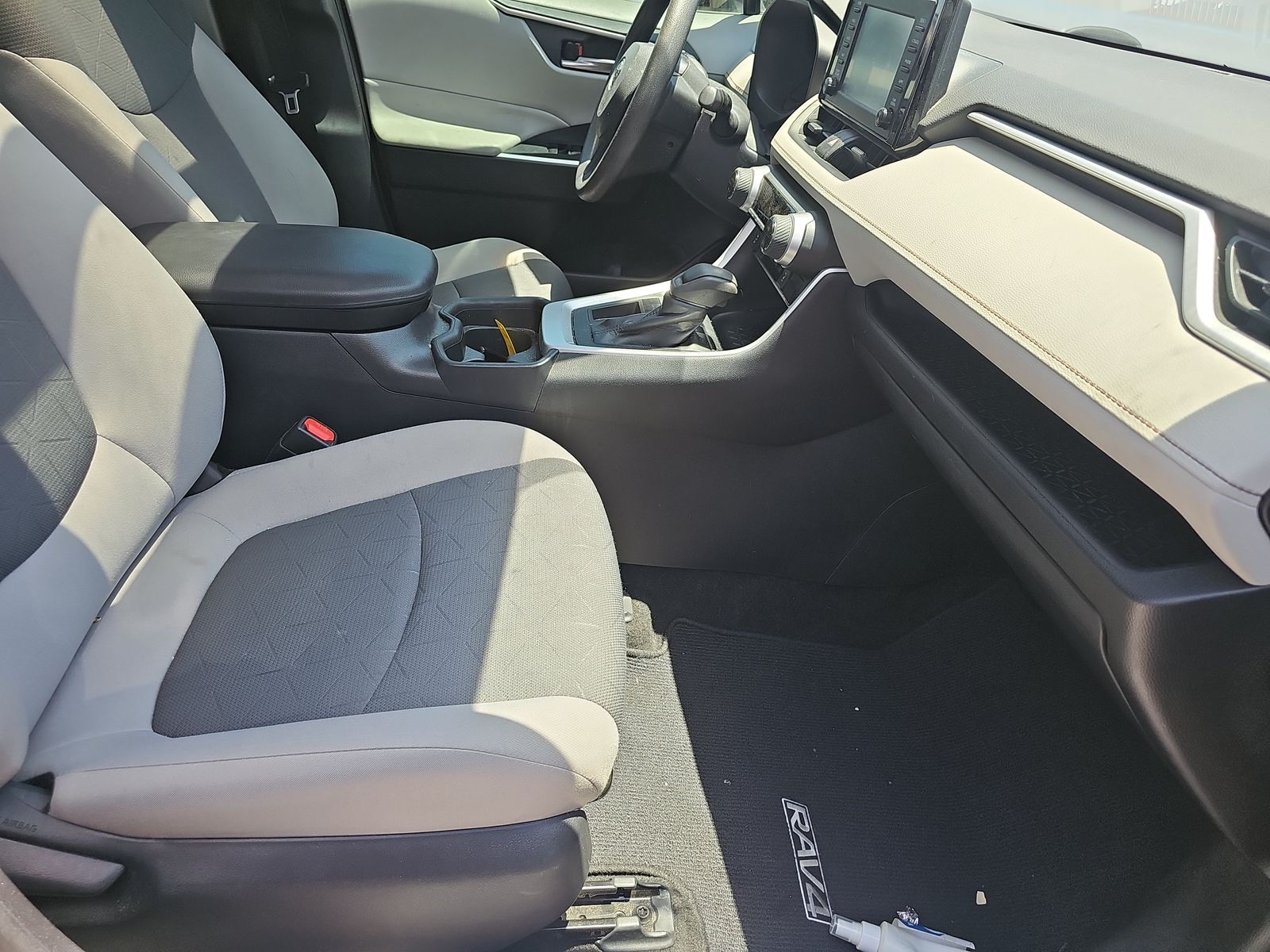 2019 Toyota RAV4 XLE FWD
