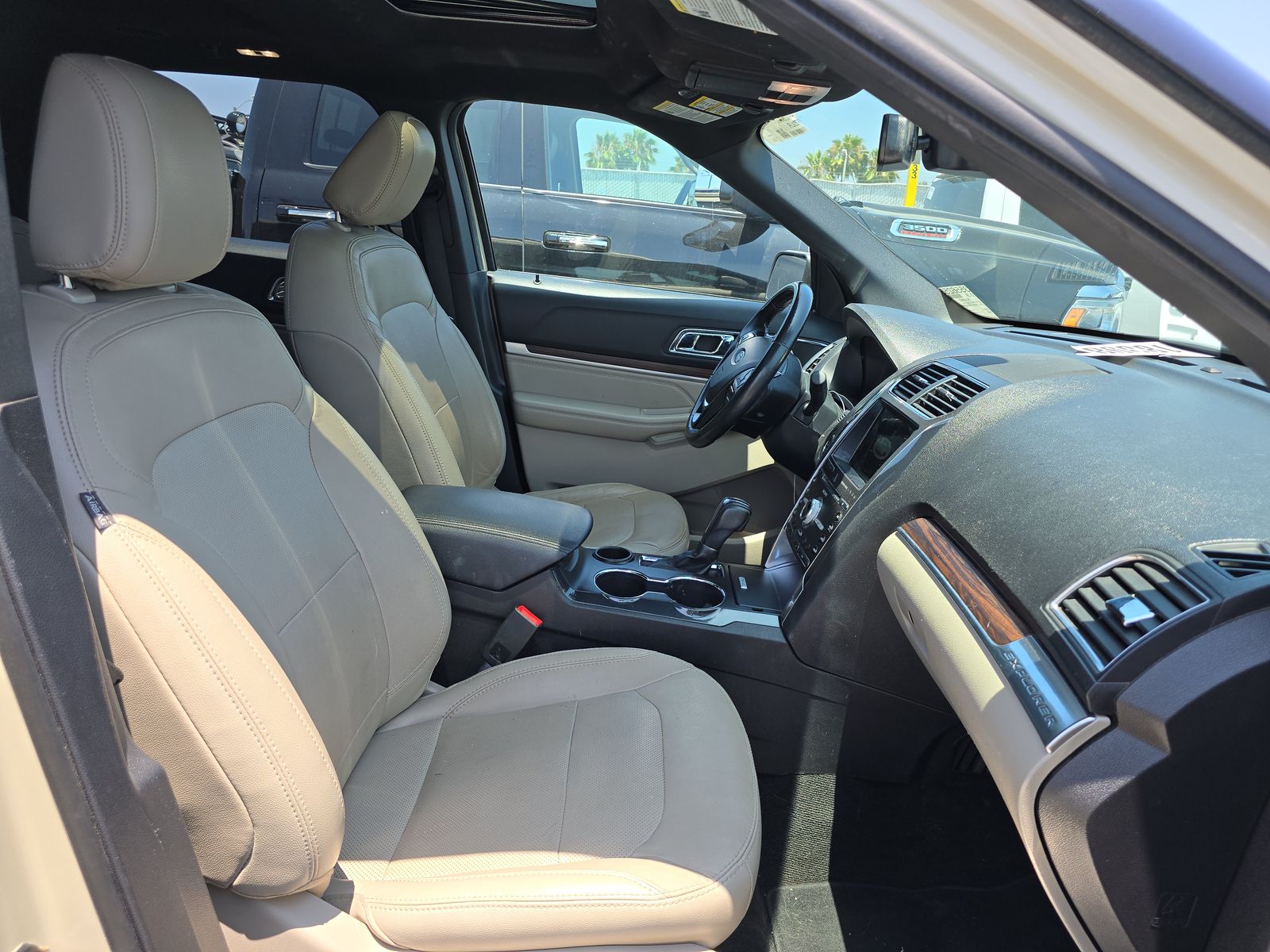 2018 Ford Explorer Limited FWD