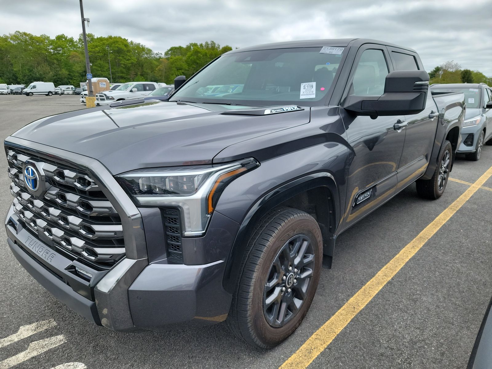 2023 Toyota Tundra Platinum Hybrid Crew Cab Short Bed