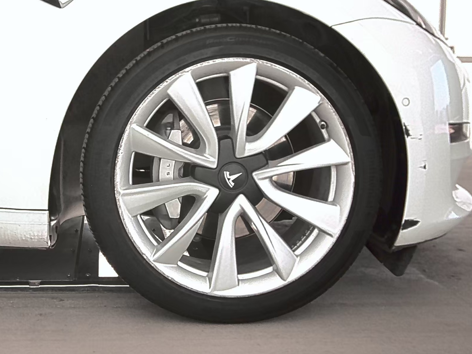 2018 Tesla Model 3 Long Range AWD