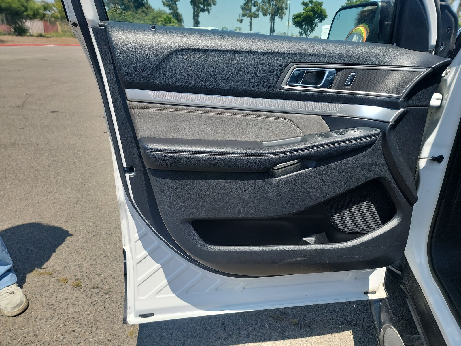 2017 Ford Explorer XLT FWD