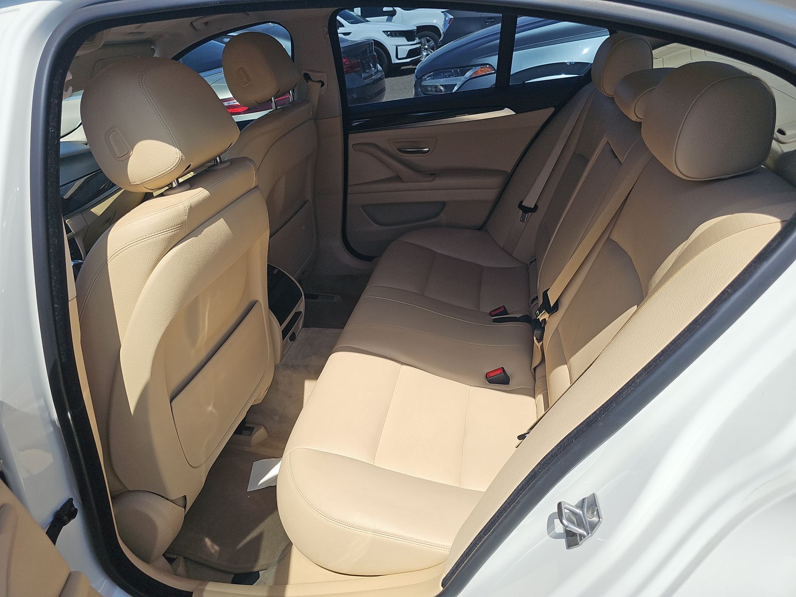 2015 BMW 5 Series 528i RWD