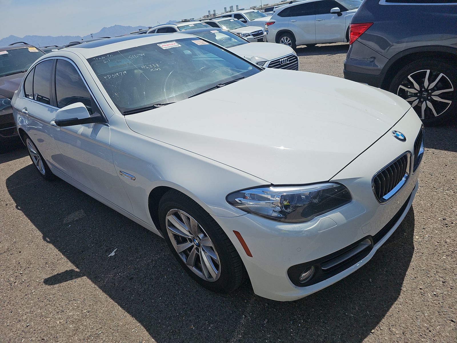 2015 BMW 5 Series 528i RWD