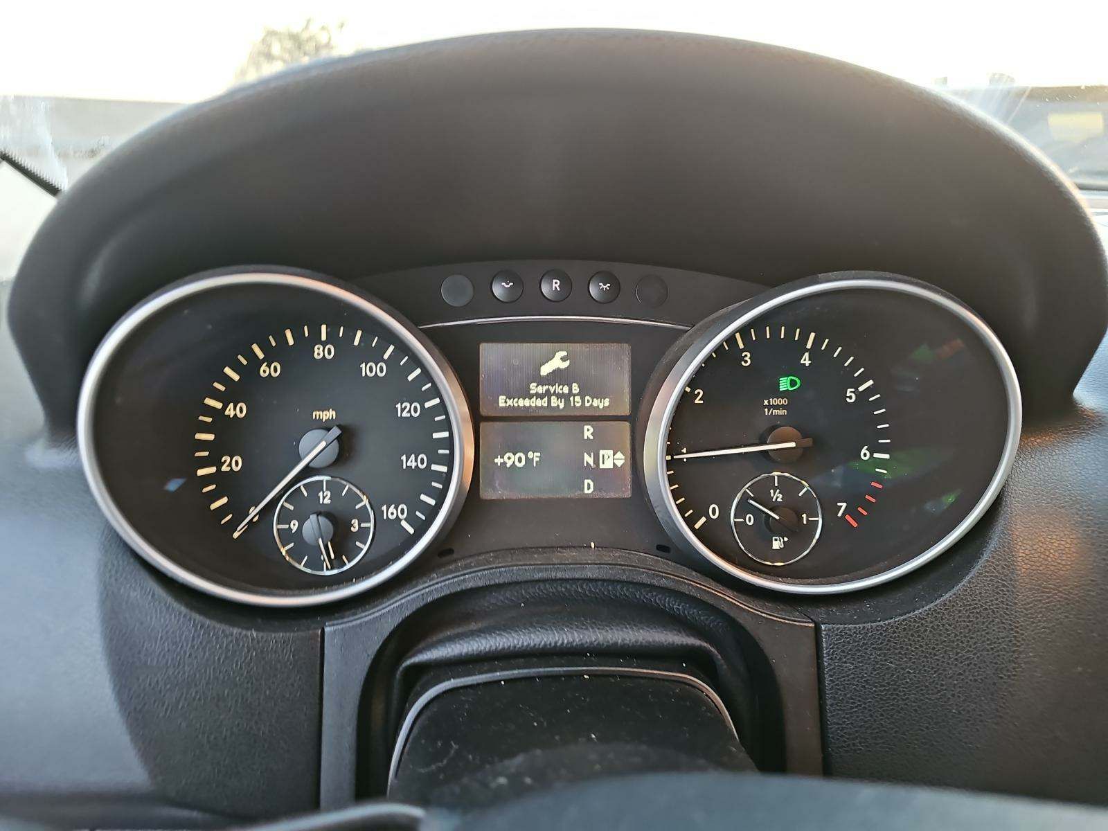 2011 Mercedes-Benz M-Class ML 550 AWD