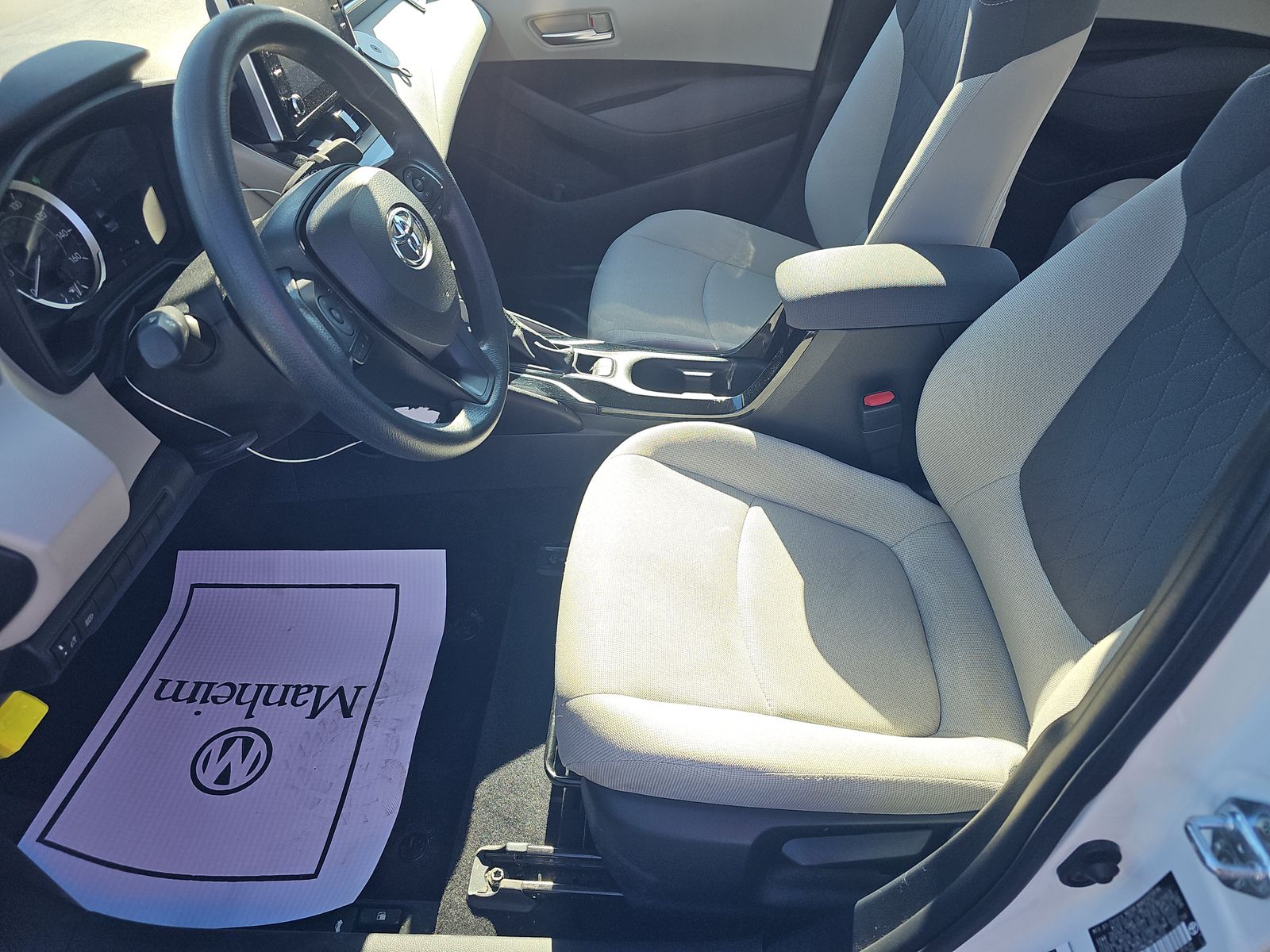 2021 Toyota Corolla LE FWD