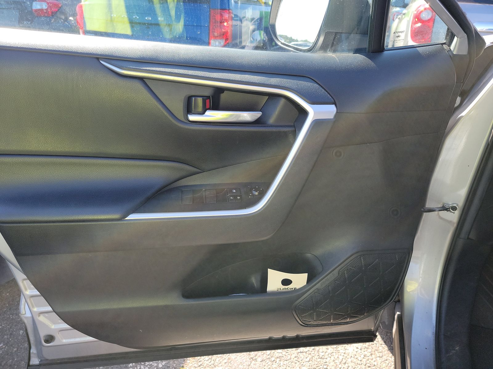 2020 Toyota RAV4 Hybrid XLE AWD