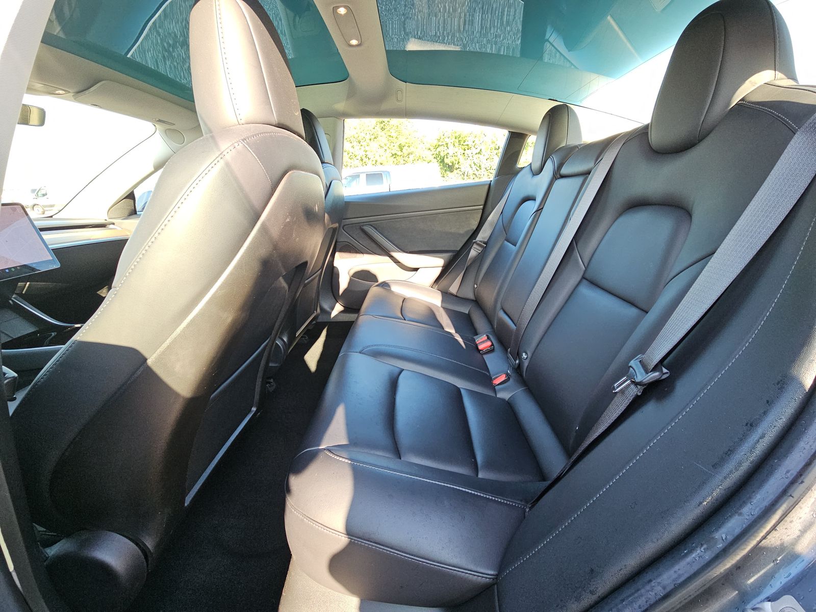 2018 Tesla Model 3 Long Range RWD