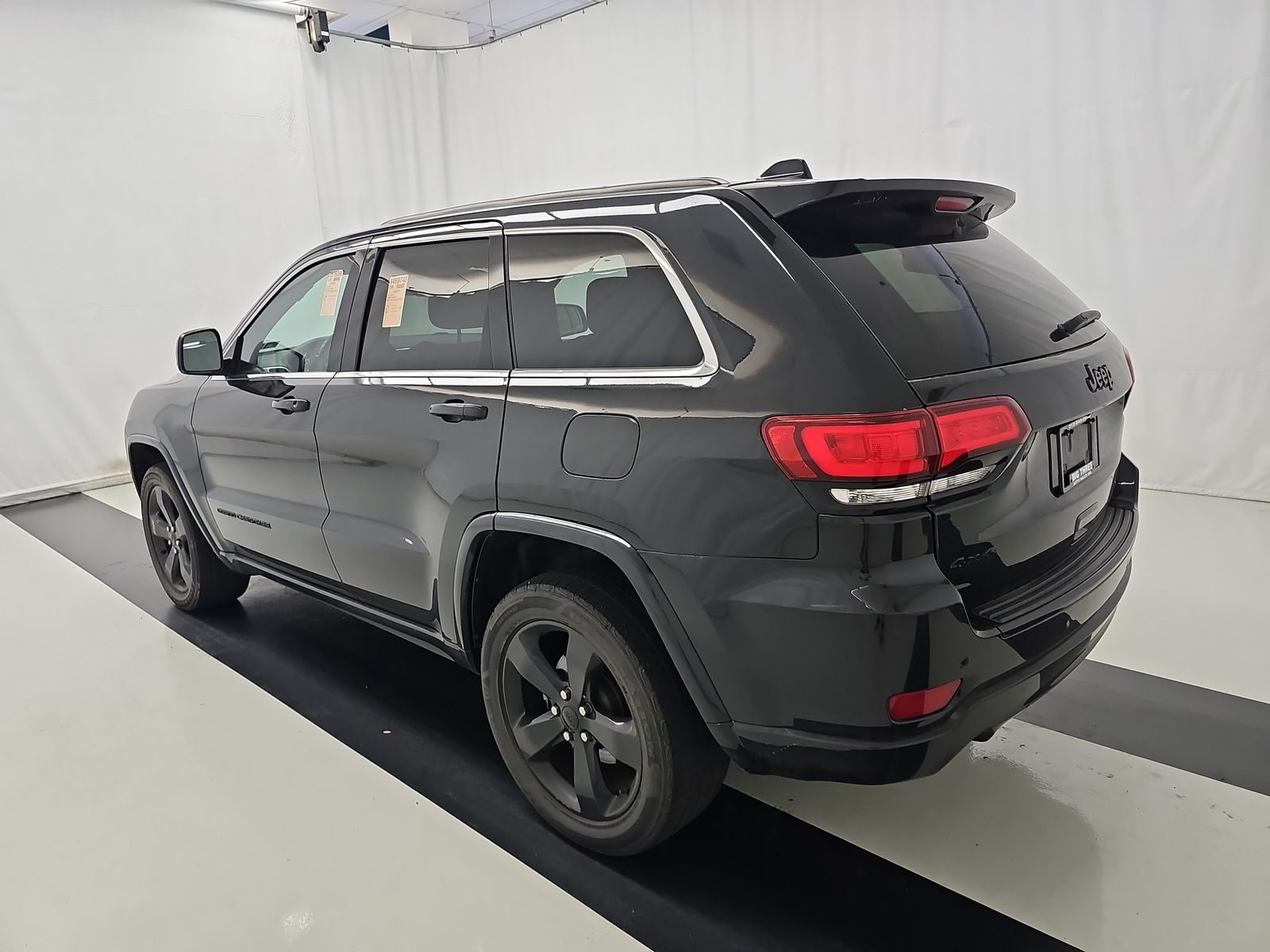 2015 Jeep Grand Cherokee Laredo Altitude Edition AWD