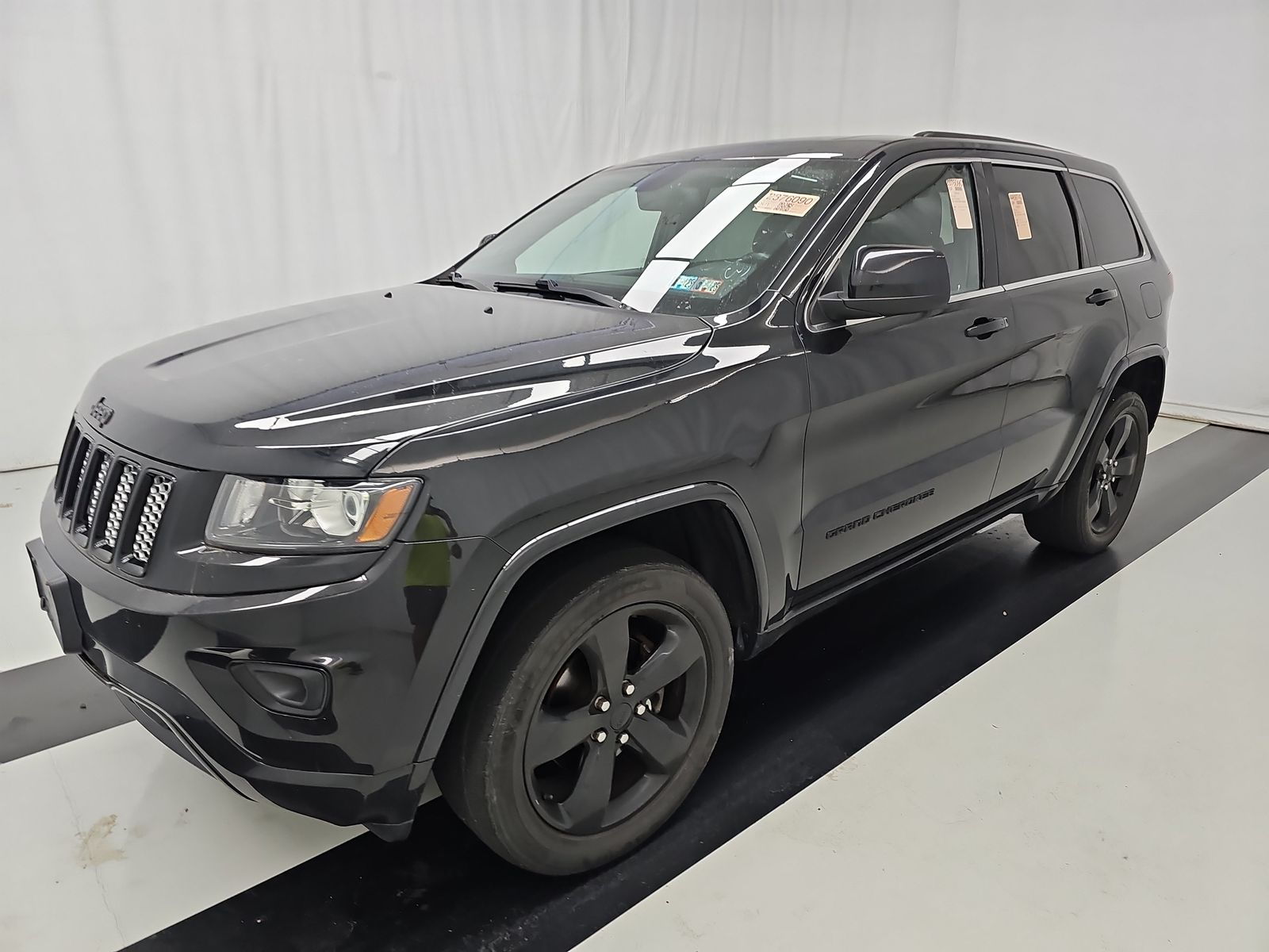 2015 Jeep Grand Cherokee Laredo Altitude Edition AWD