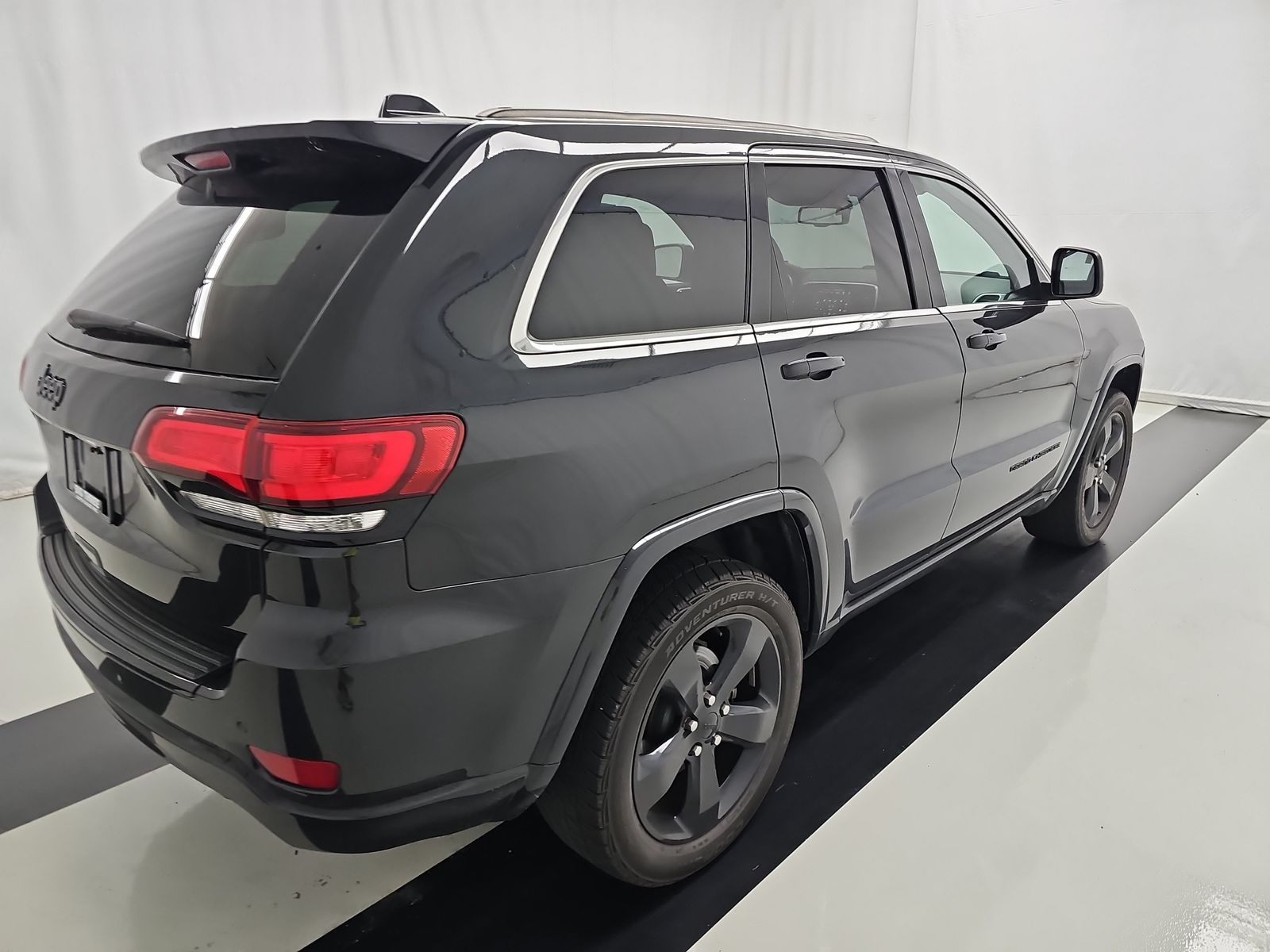 2015 Jeep Grand Cherokee Laredo Altitude Edition AWD
