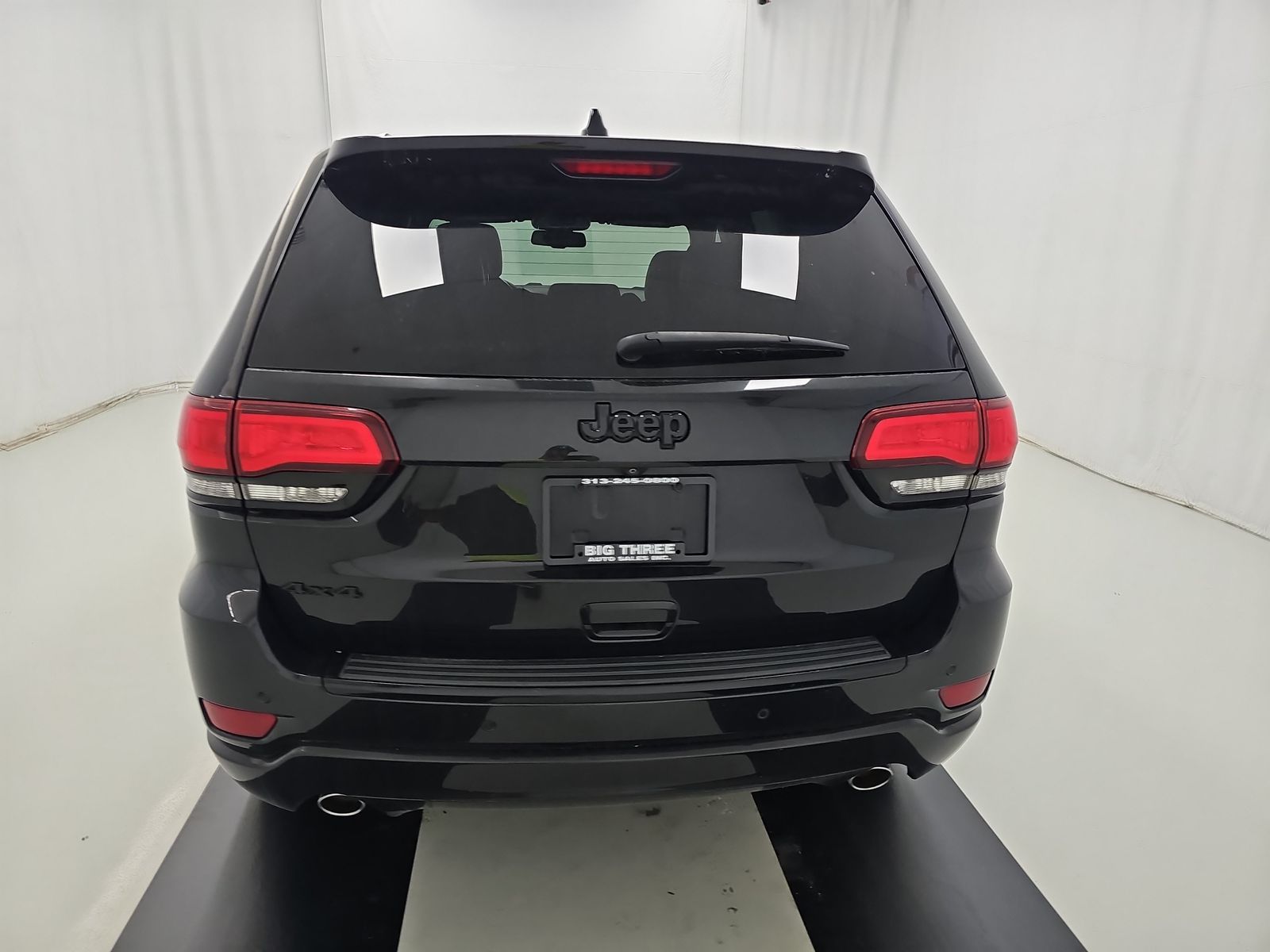 2015 Jeep Grand Cherokee Laredo Altitude Edition AWD