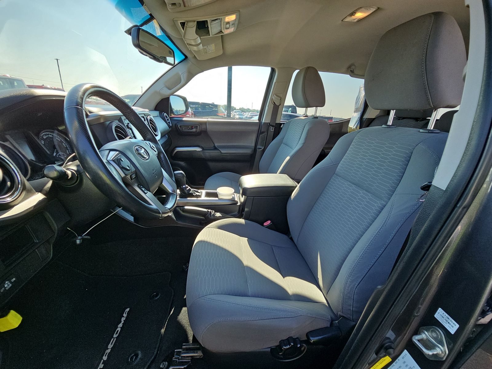2017 Toyota Tacoma SR5 AWD
