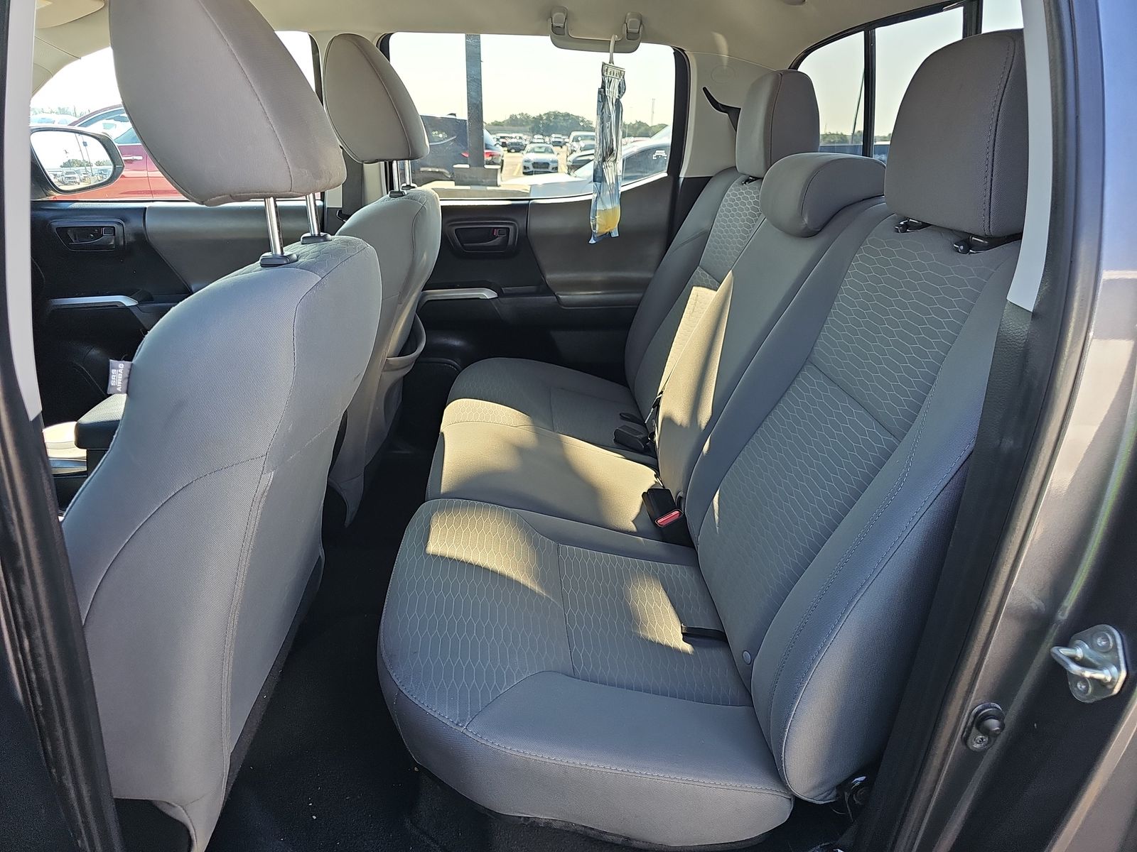 2017 Toyota Tacoma SR5 AWD