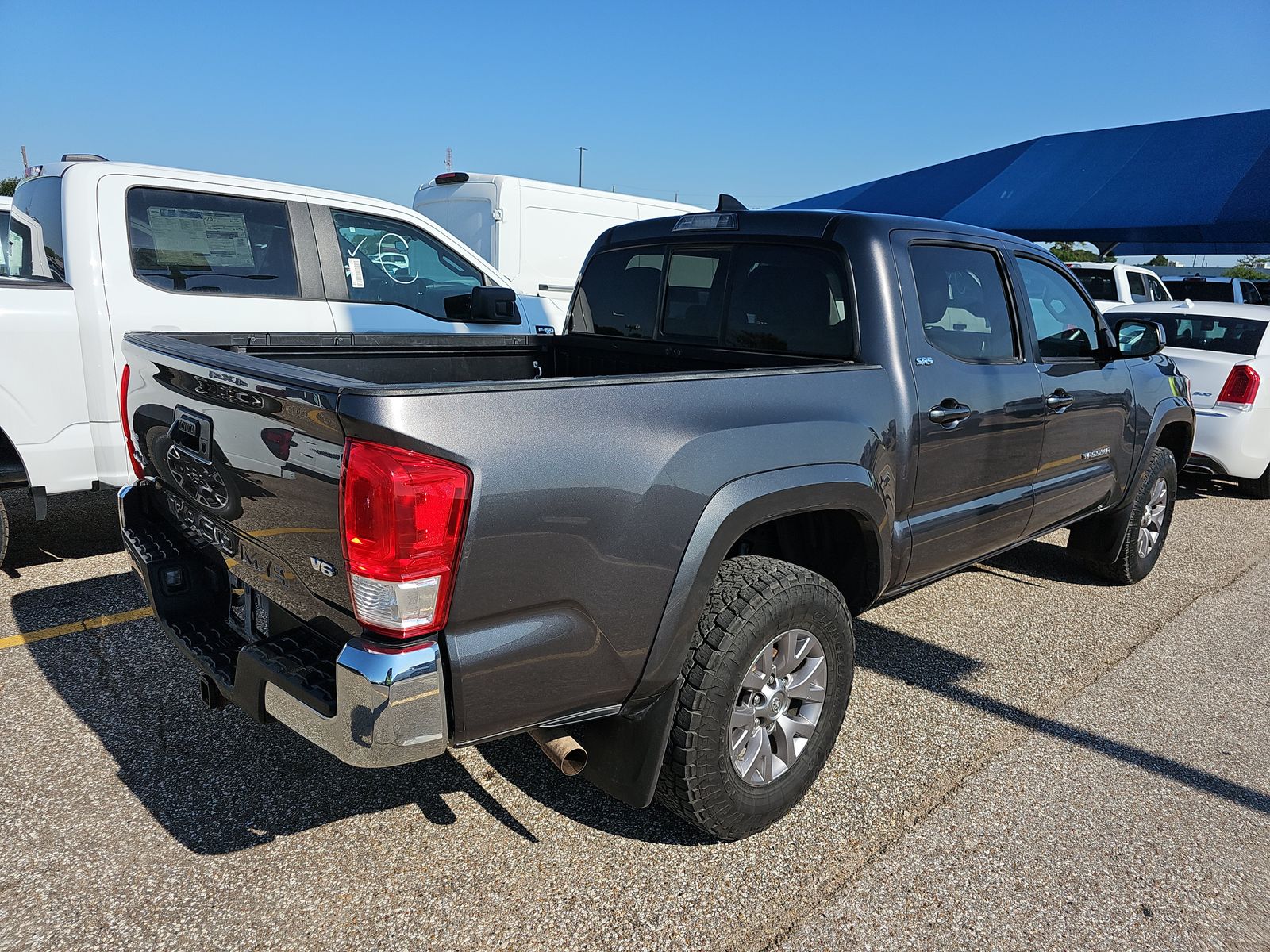 2017 Toyota Tacoma SR5 AWD