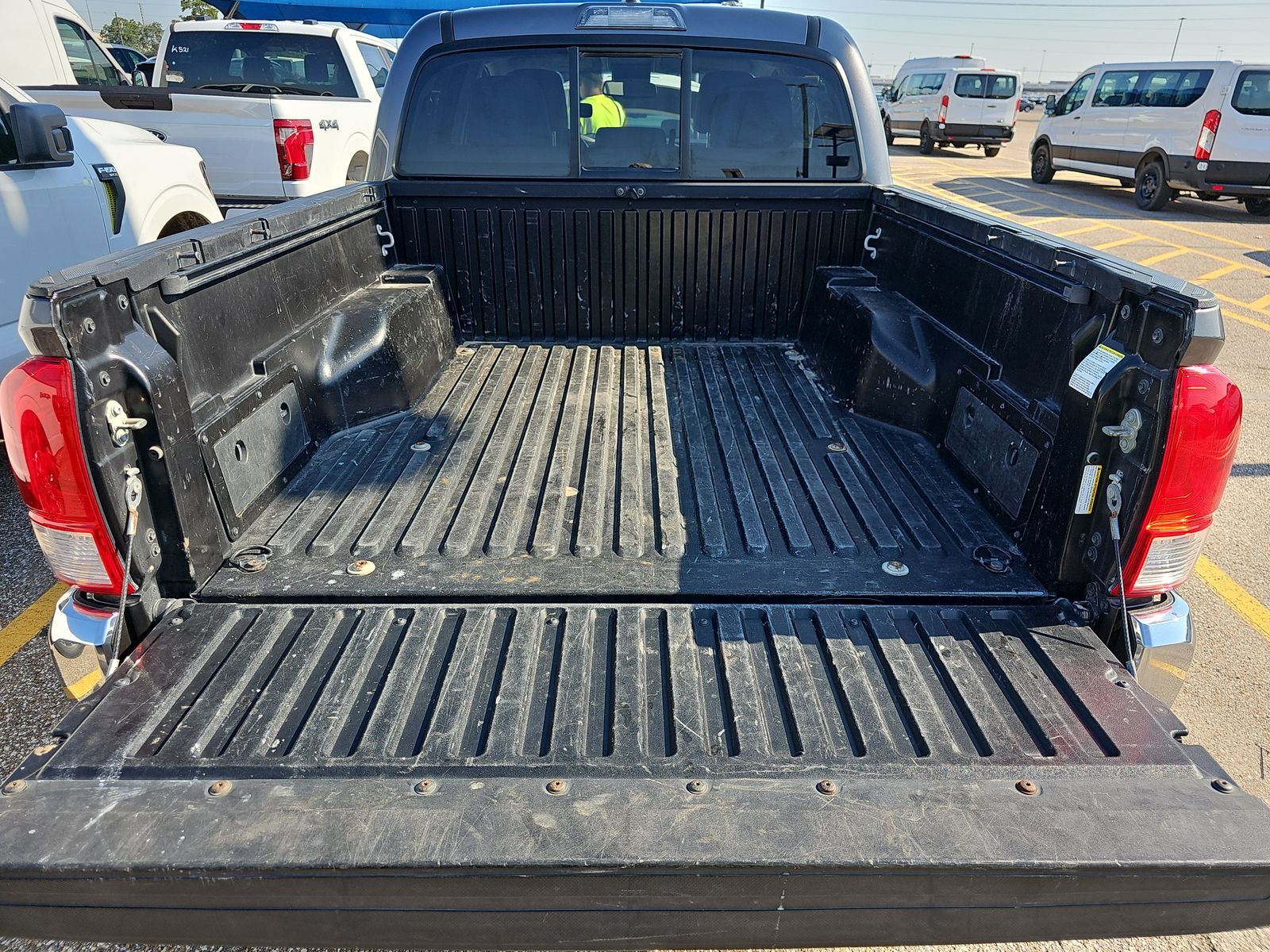 2017 Toyota Tacoma SR5 AWD