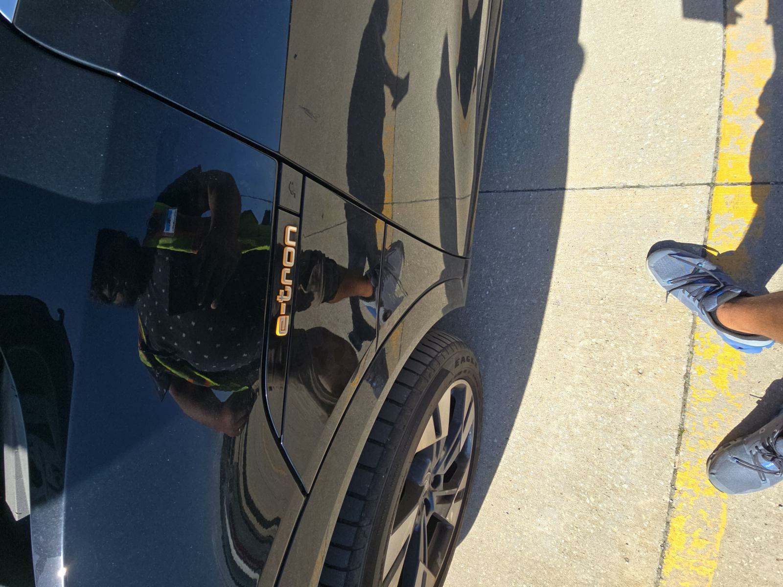 2021 Audi e-tron Premium AWD