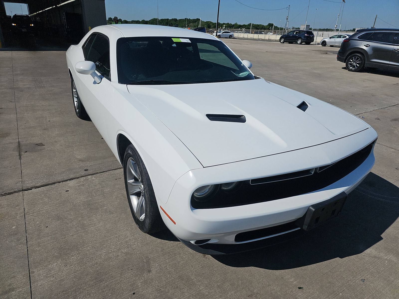2016 Dodge Challenger SXT RWD