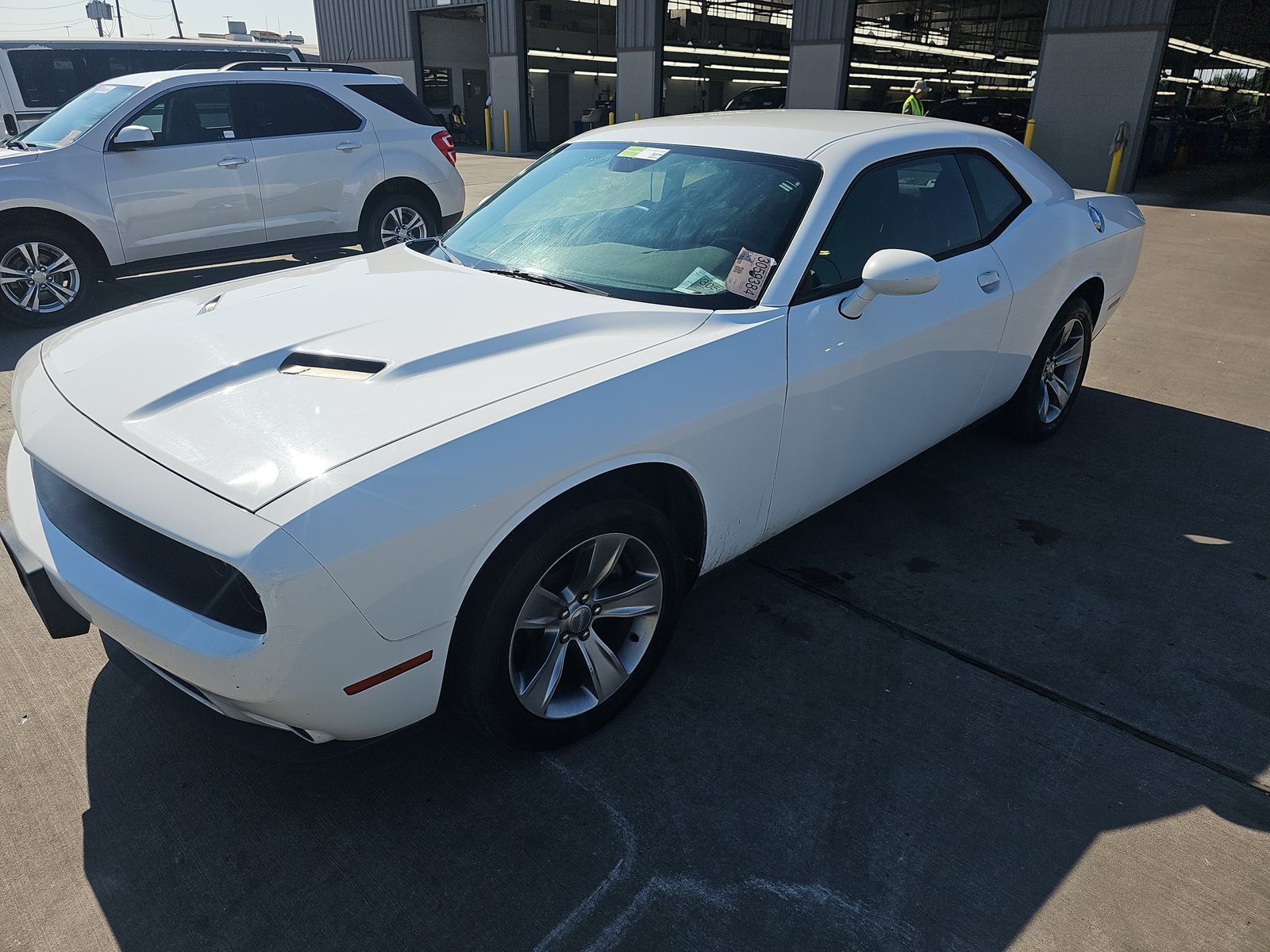 2016 Dodge Challenger SXT RWD