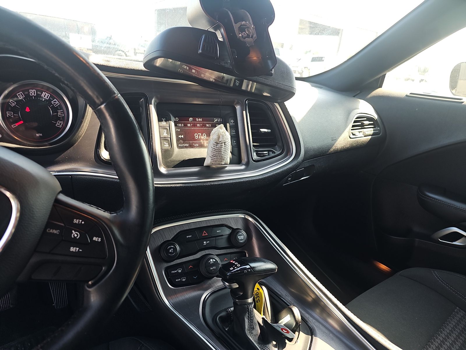 2016 Dodge Challenger SXT RWD