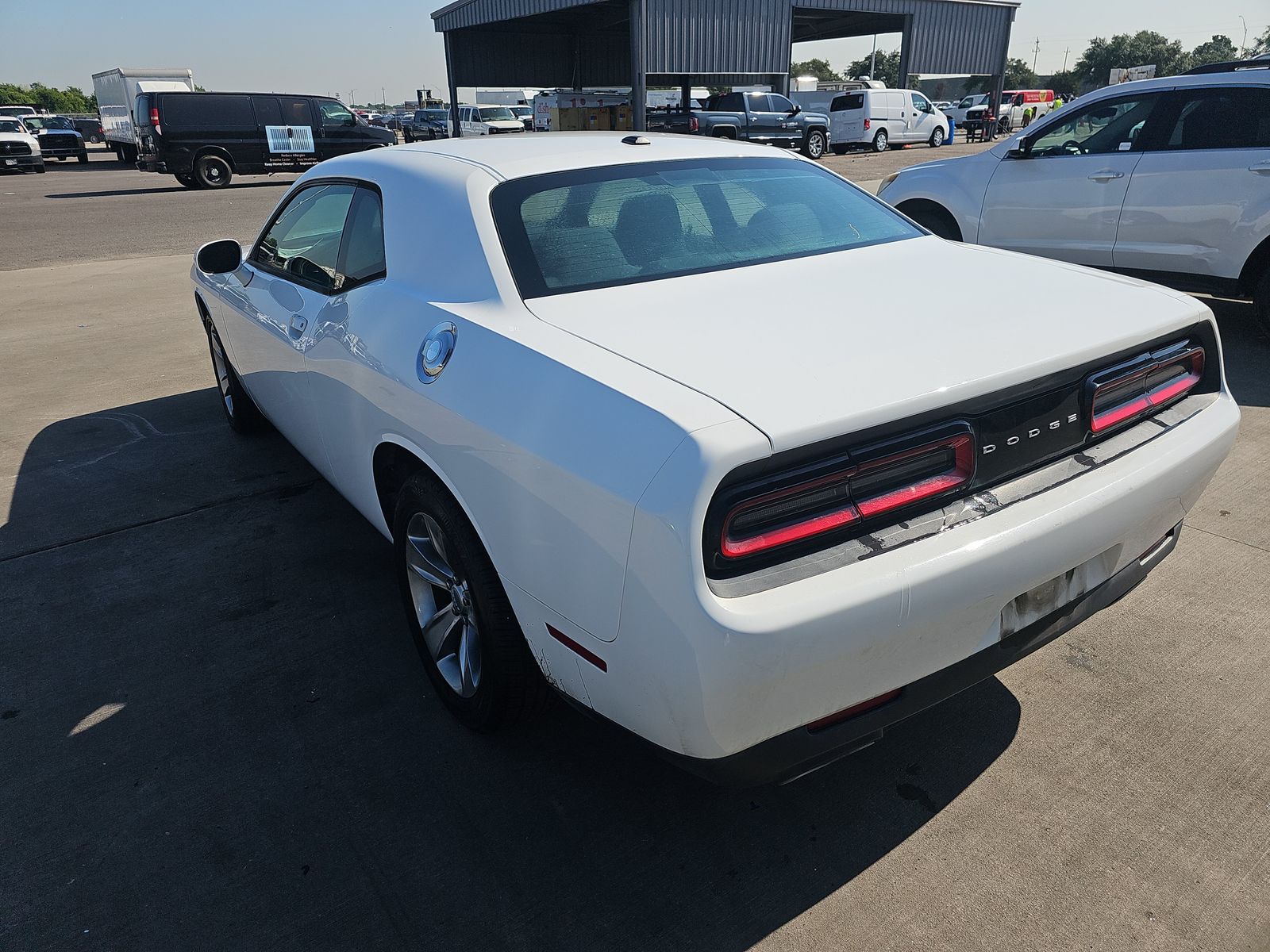 2016 Dodge Challenger SXT RWD
