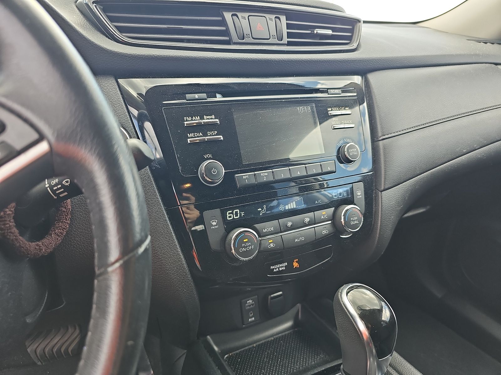 2017 Nissan Rogue SV FWD