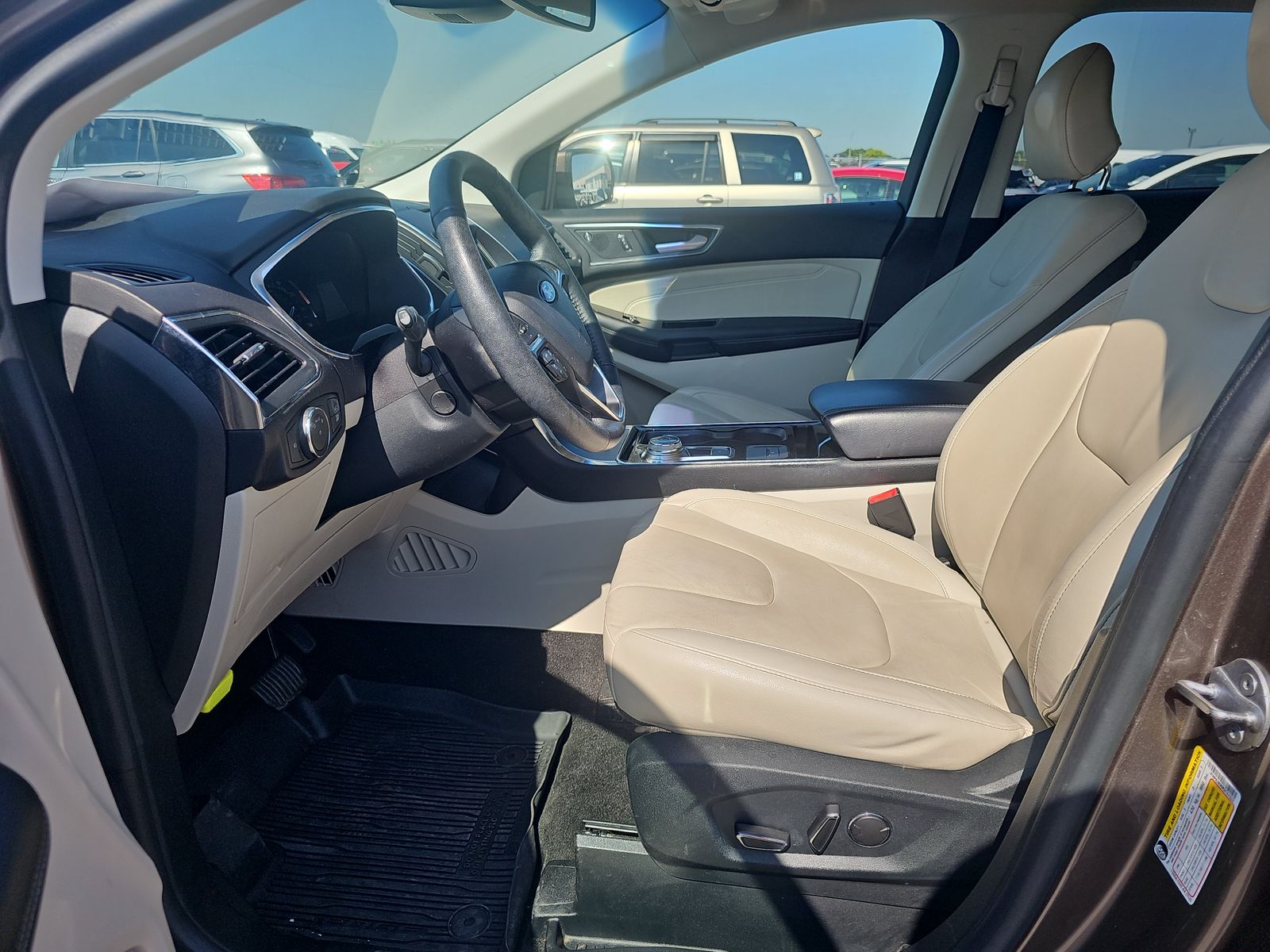 2019 Ford Edge Titanium FWD