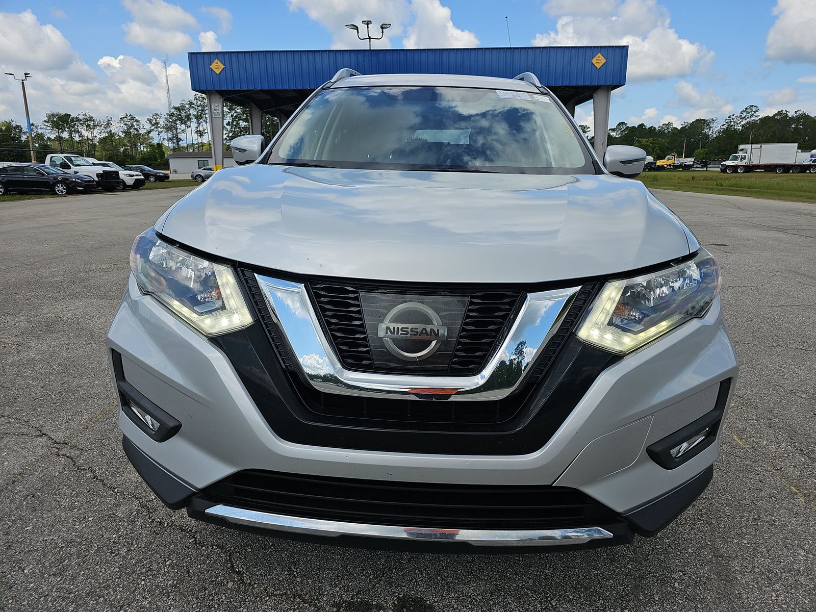 2017 Nissan Rogue SV FWD