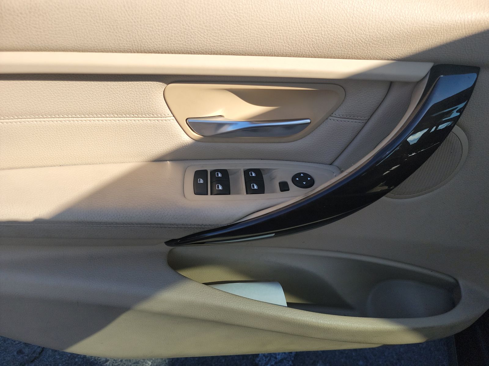2015 BMW 3 Series 320i xDrive AWD