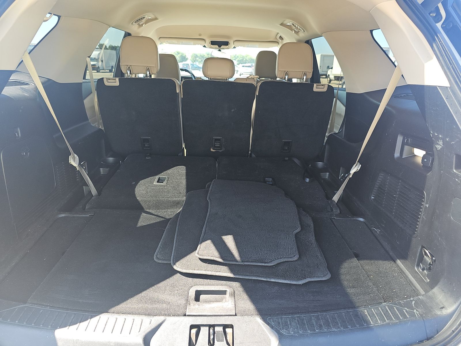 2020 Ford Explorer XLT RWD