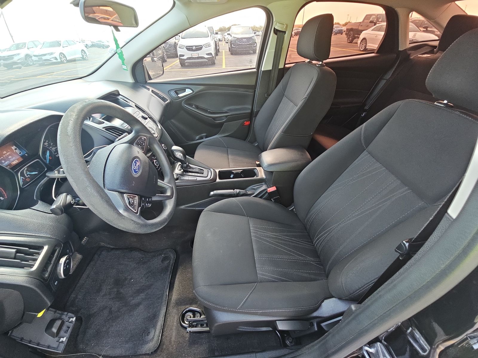 2018 Ford Focus SE FWD
