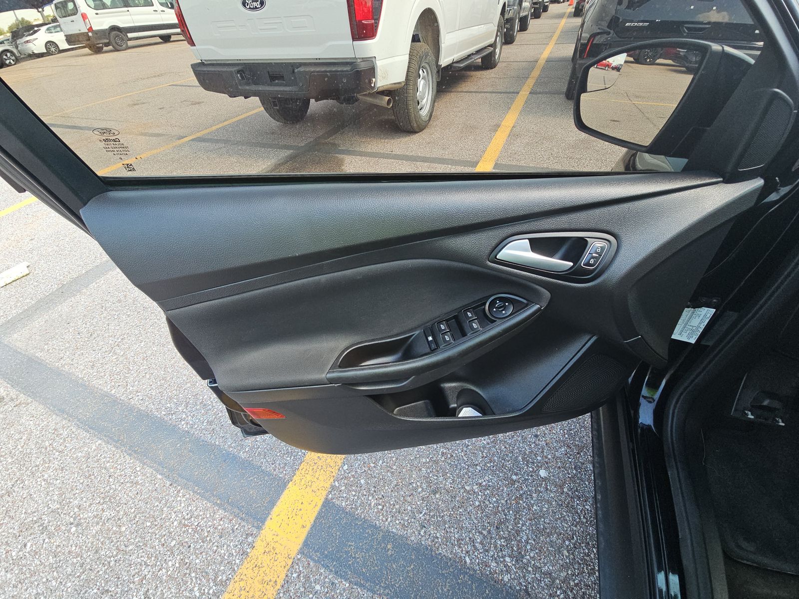 2018 Ford Focus SE FWD