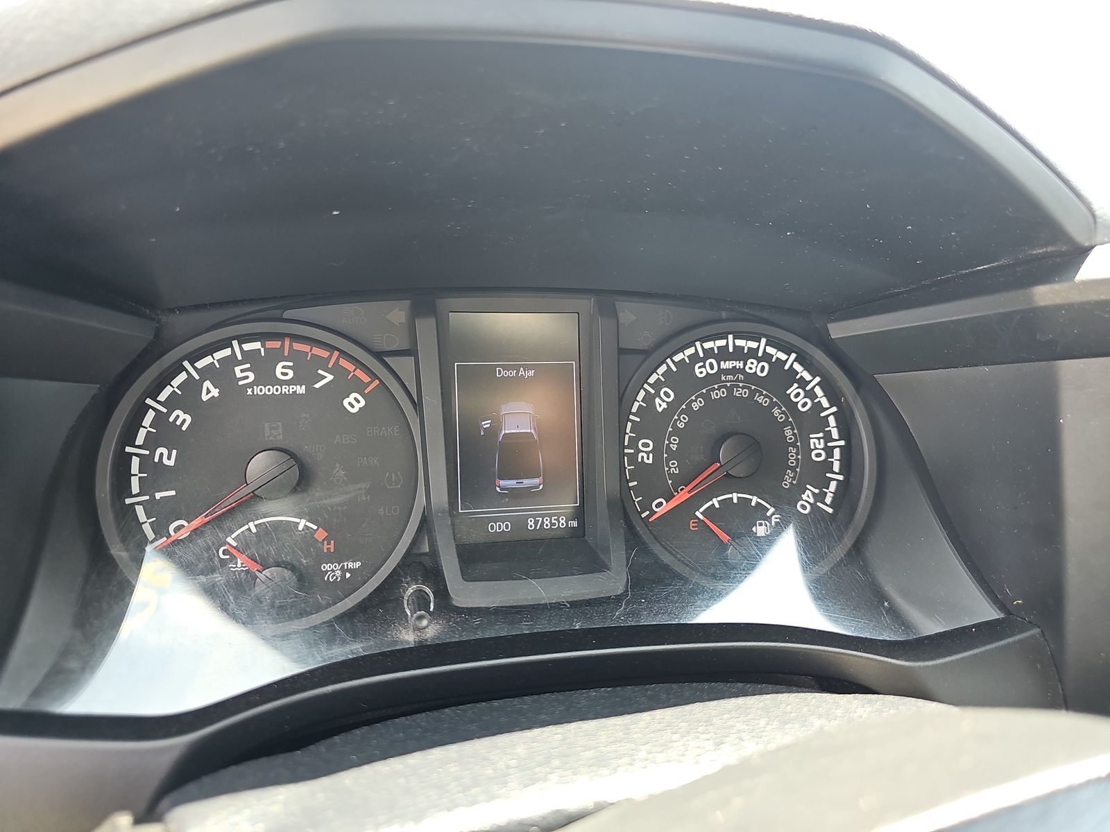 2018 Toyota Tacoma SR AWD